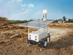 Installazione in officina di rimorchio per telecamere a circuito chiuso