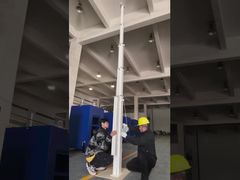 palo telescopico per rimorchio con telecamera solare