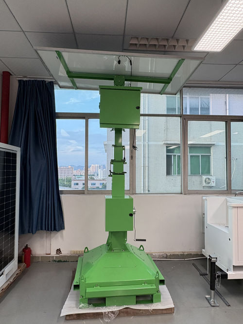 Latest company news about 8 unità di torri solari con luce a LED e pannelli solari per il Cile