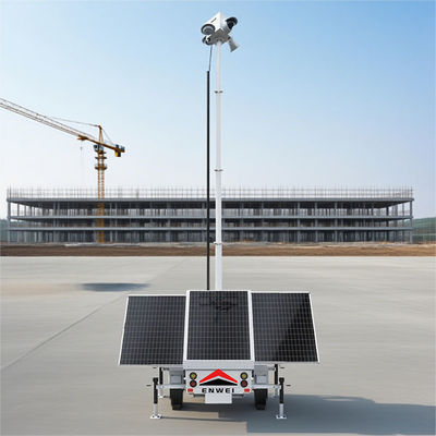 Rimorchio con telecamera e pannelli solari a lunga durata per il monitoraggio del cantiere